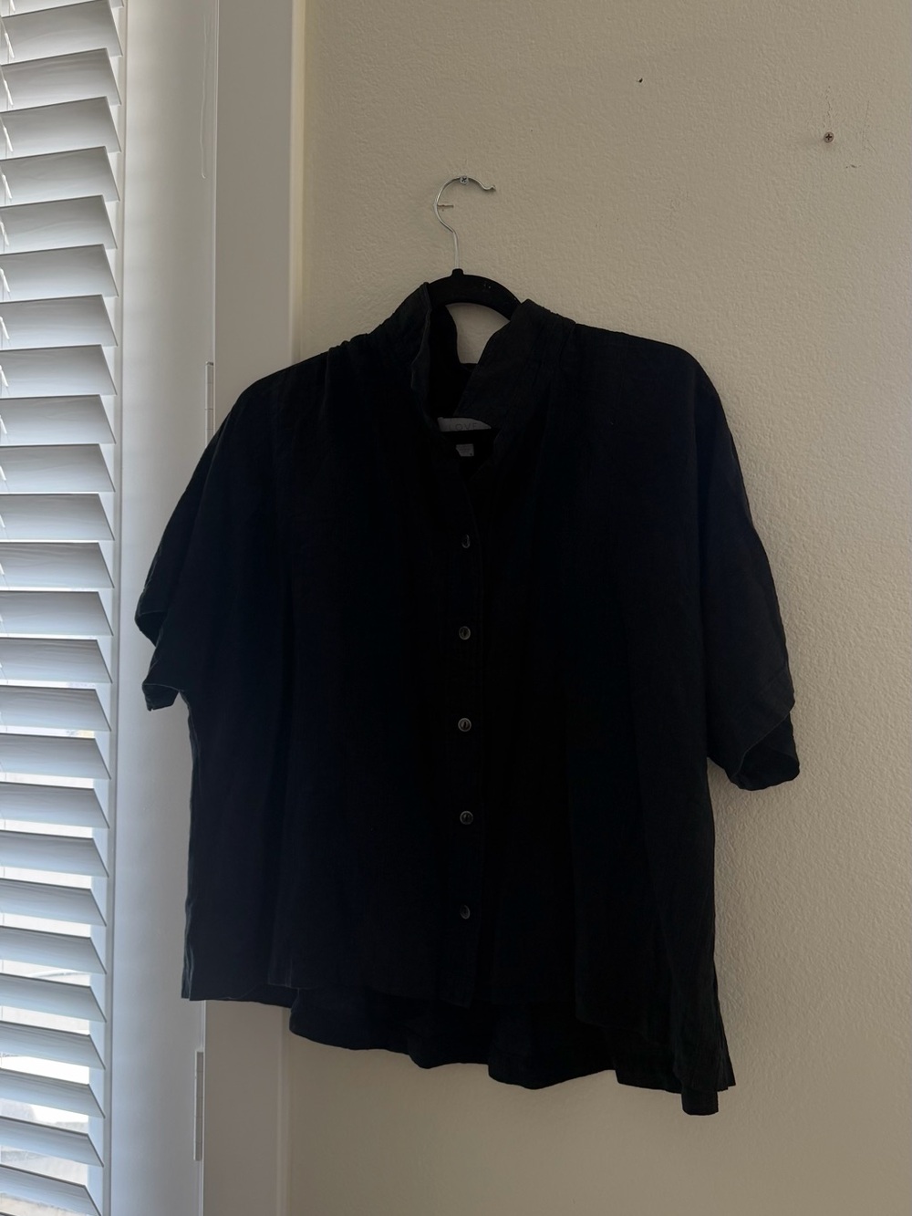 Women's Black Button-Down Short Sleeve Shirt